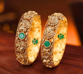 Bangles variety at Shetti Jewellers