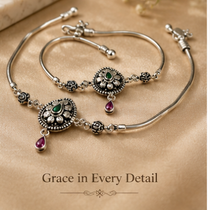 Traditional and modern gold anklets by Shetti Jewellers designed for elegance and everyday charm.